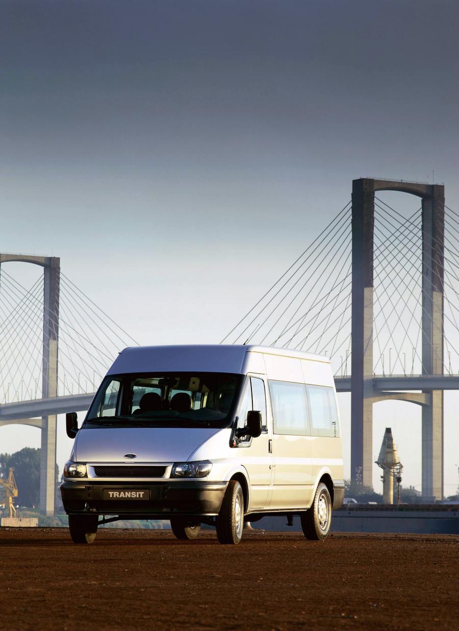  Ford Transit 2000 года  (фото 9 из 109)